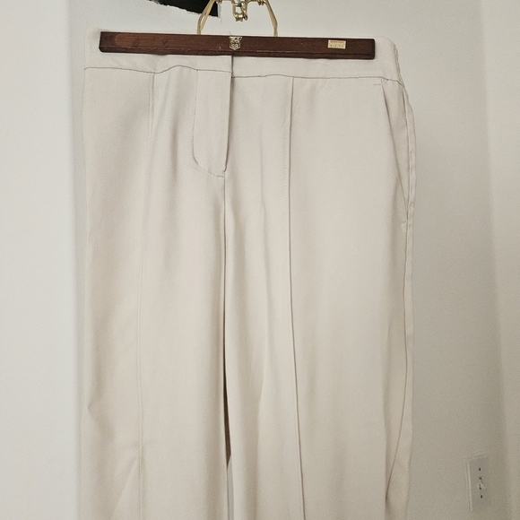 Nine West Women's Cream Trousers - Picture 2 of 5
